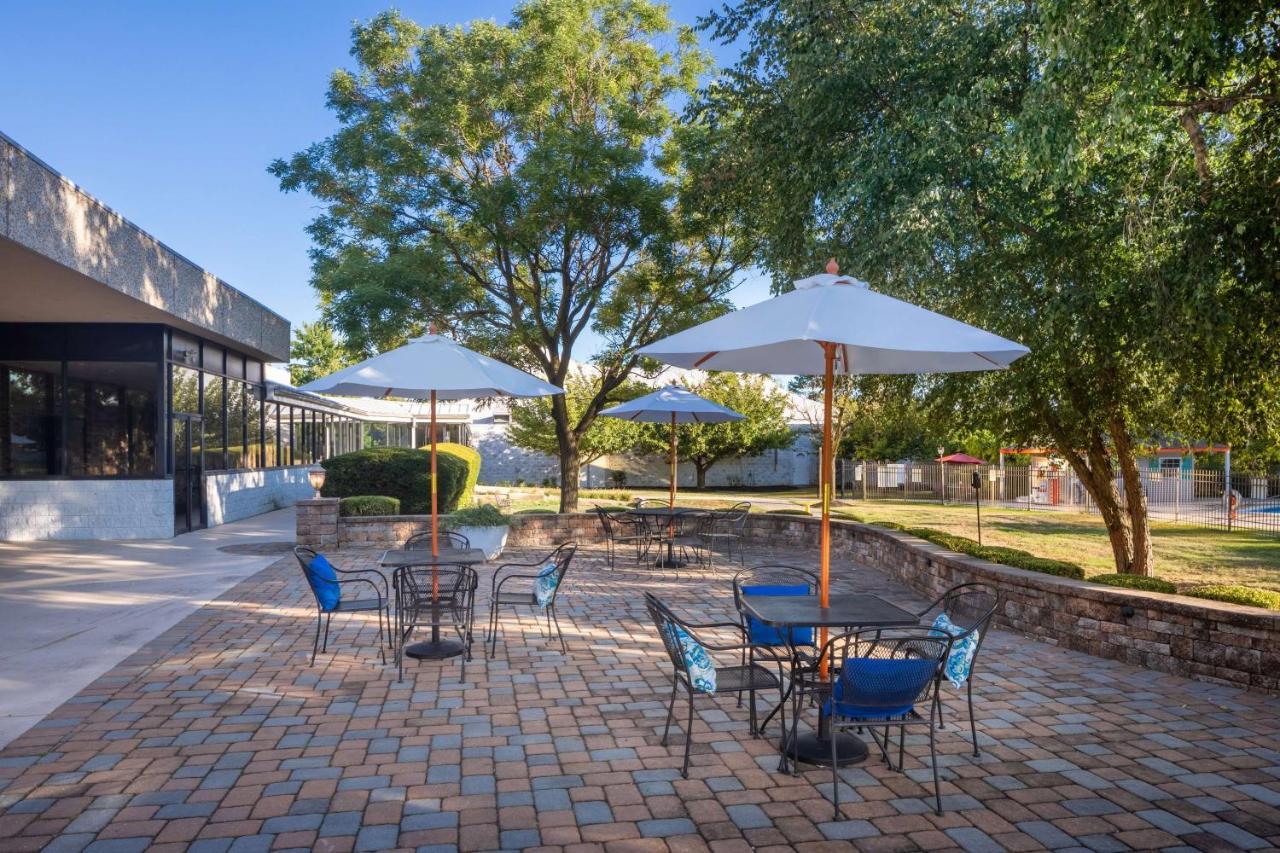 Doubletree By Hilton Cherry Hill Philadelphia Bagian luar foto