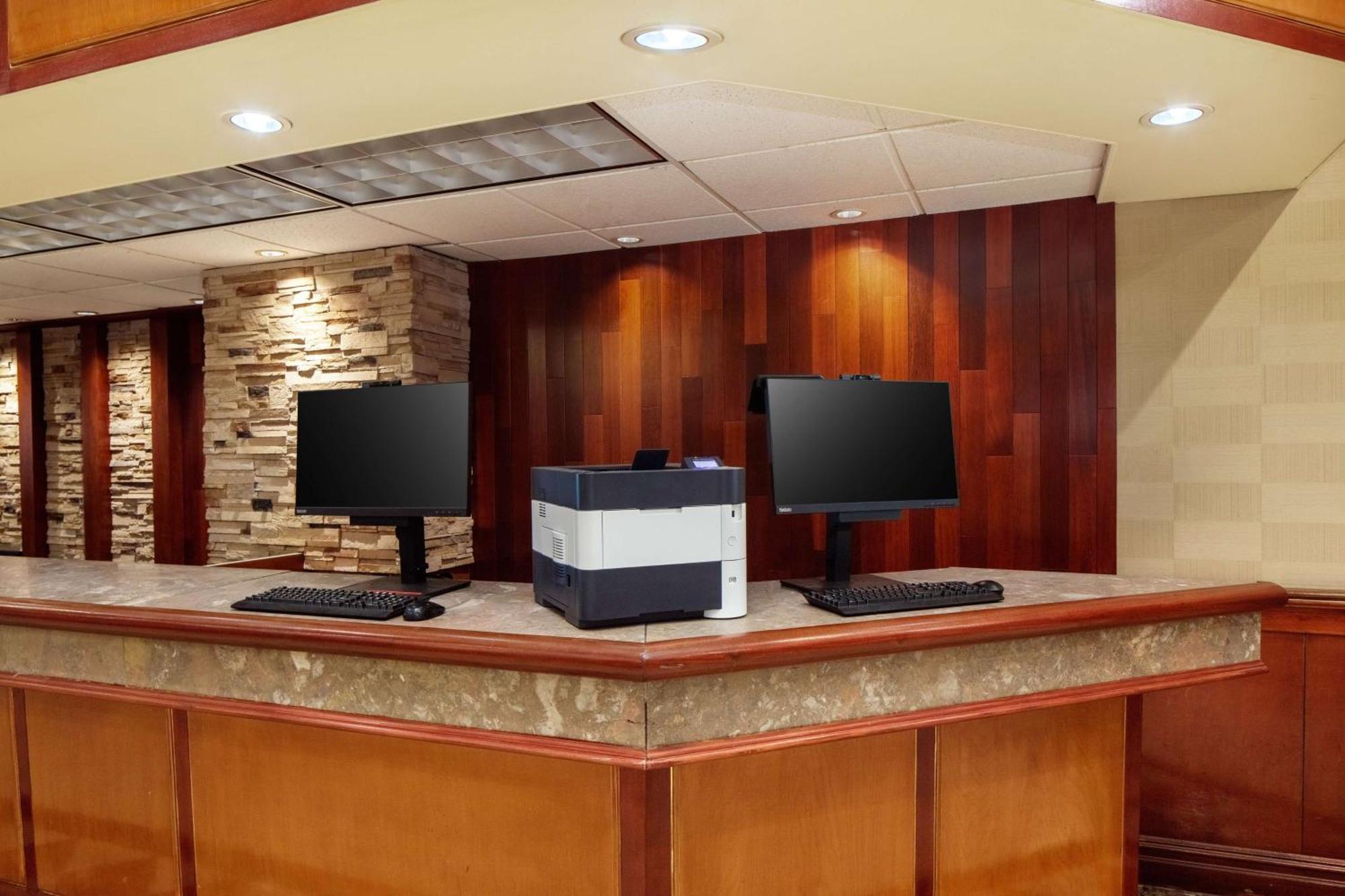Doubletree By Hilton Cherry Hill Philadelphia Bagian luar foto